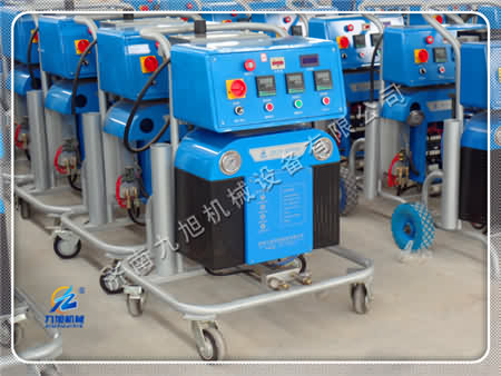 聚氨酯發泡機的分類及控制要點(圖1) 聚氨酯發泡機的分類及控制要點